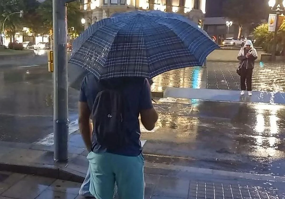 Últimos coletazos de la dana en Andalucía: estas son las zonas en aviso por lluvias este viernes