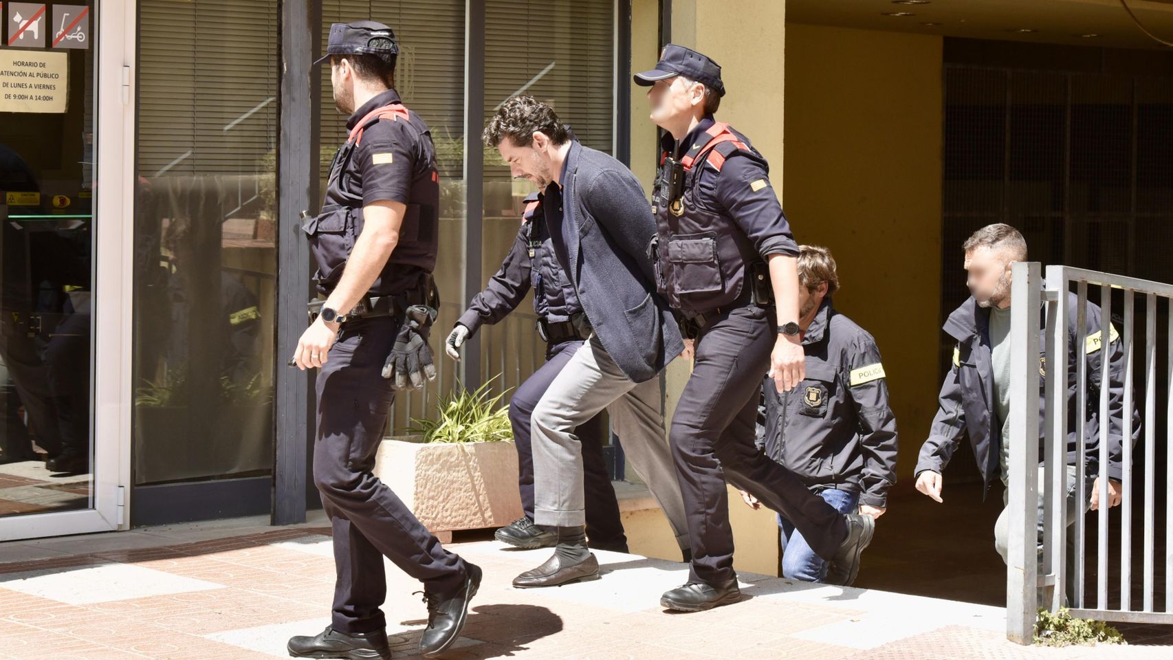Jonathan Andic seleccionó la ruta donde murió su padre por sus 'precipicios': se interesó en una terapia con caída 'simulada'