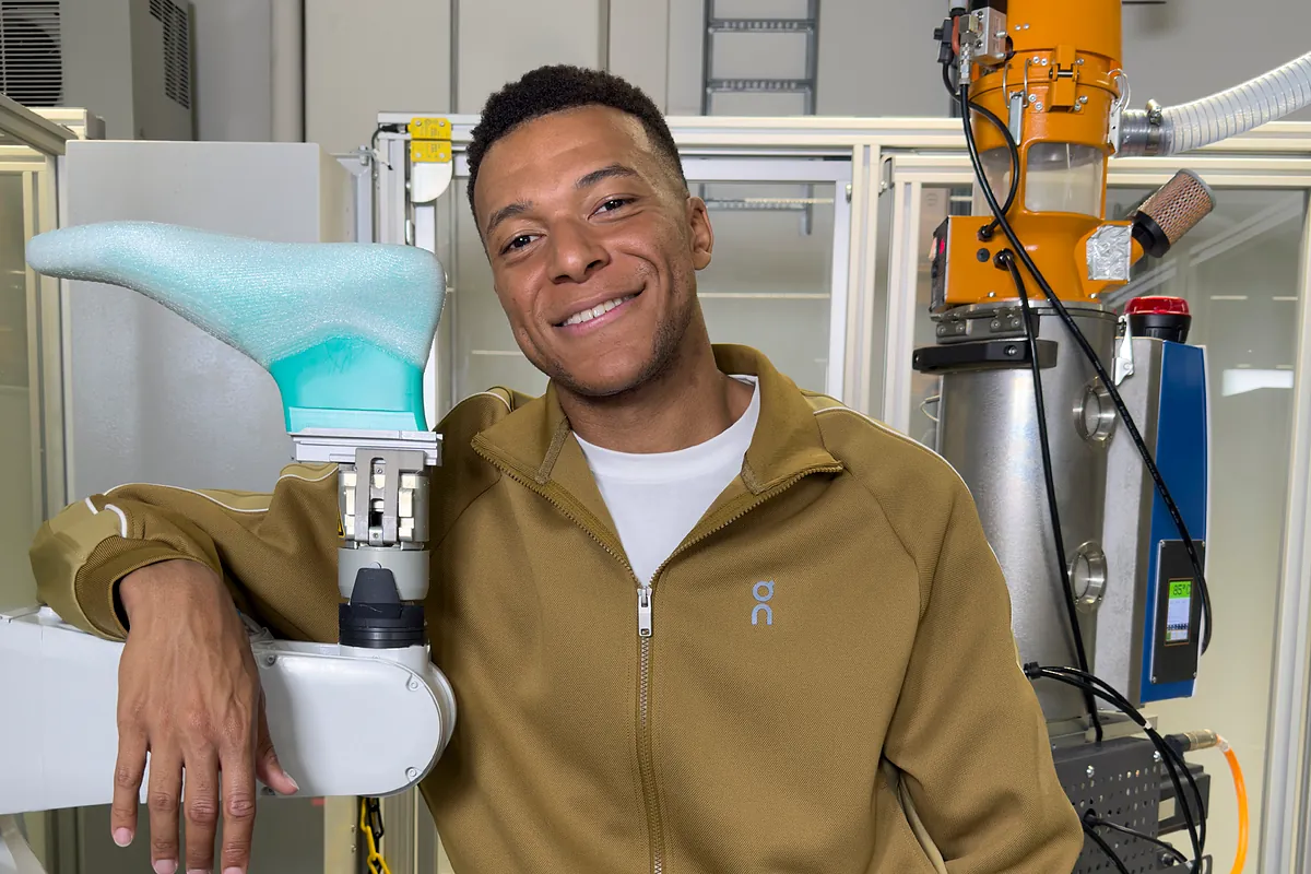 El golpe de On a Nike: ficha a Mbappé y prepara sus primeras botas de fútbol