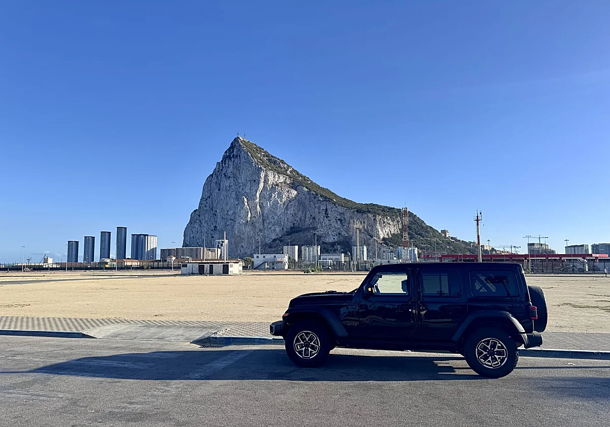 Del Atlántico al Peñón por la última frontera del sur: Nos vamos de ruta con el Jeep Rubicon