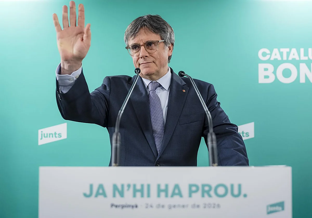 Junts se encomienda a Puigdemont para reactivar un partido bloqueado por el auge de Aliança