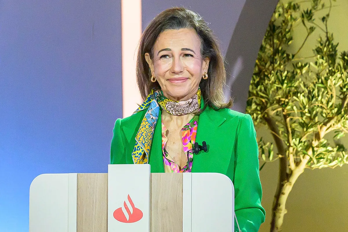 Santander entre en la guerra de la banca digital en España por captar jóvenes inversores