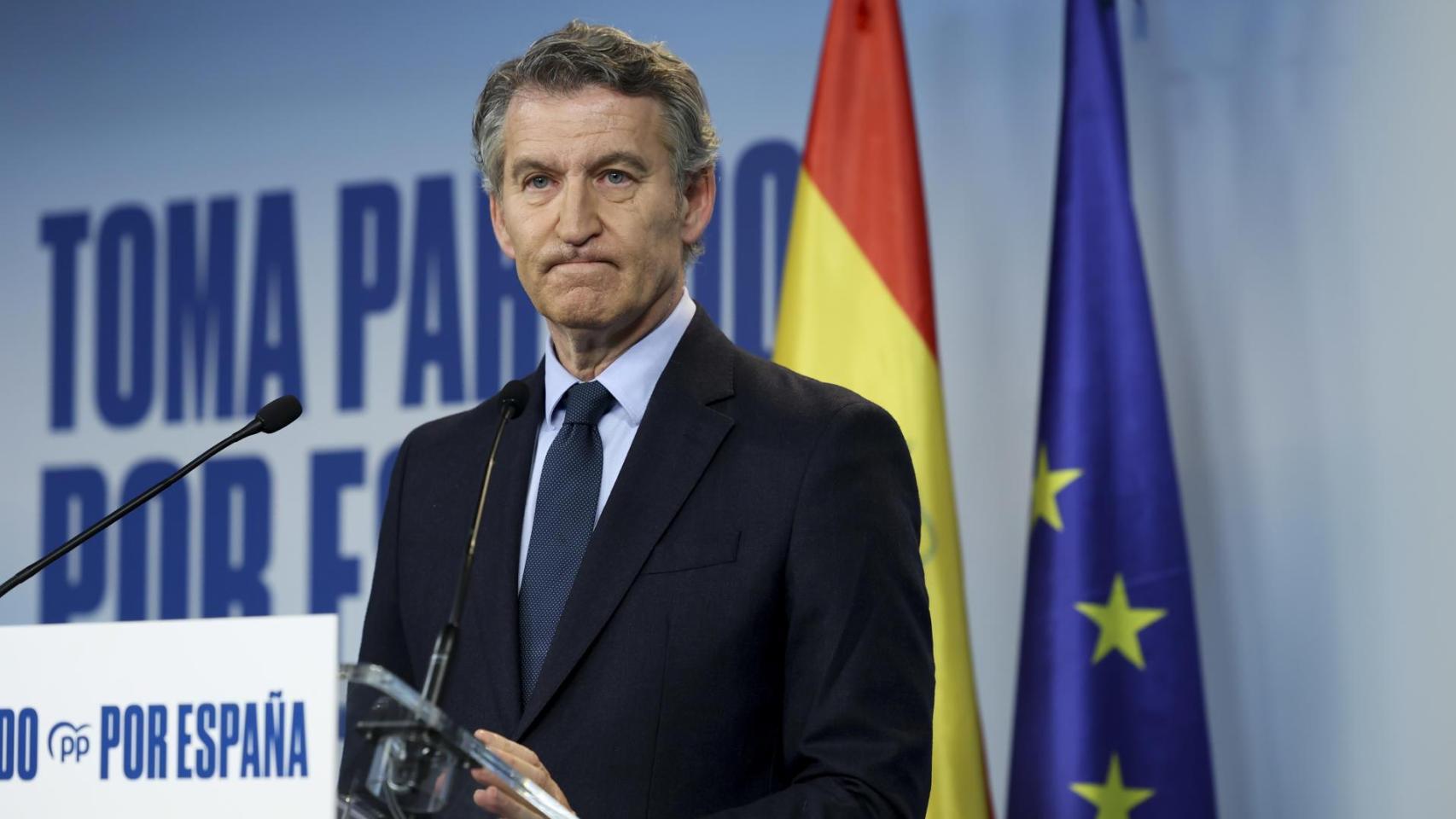 Feijóo pide una "transición democrática" con Edmundo González y Corina Machado tras la "férrea dictadura" de Maduro