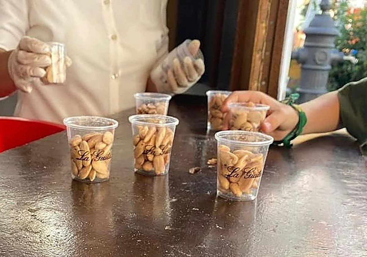 Almogía celebrará su 20 Día de la Almendra con degustaciones, exhibiciones y un mercado