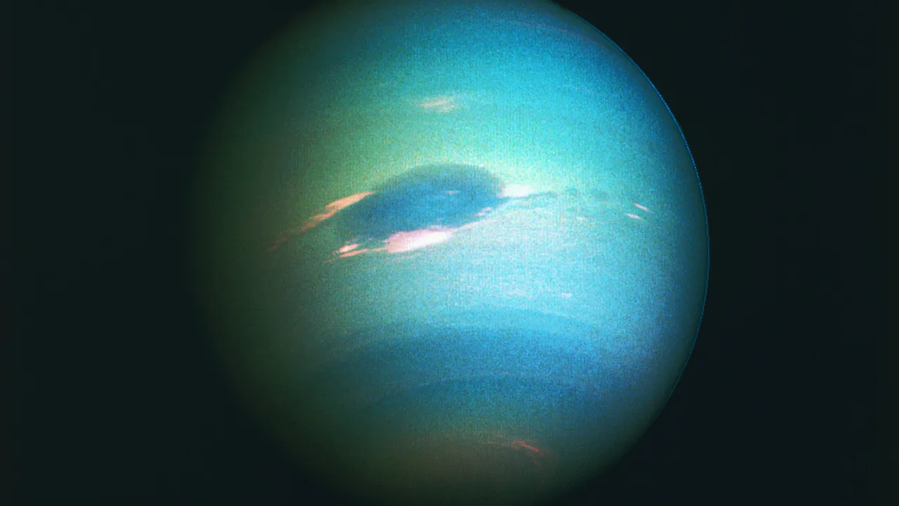 Cuándo y cómo ver a Neptuno en su momento más cercano a la Tierra este año