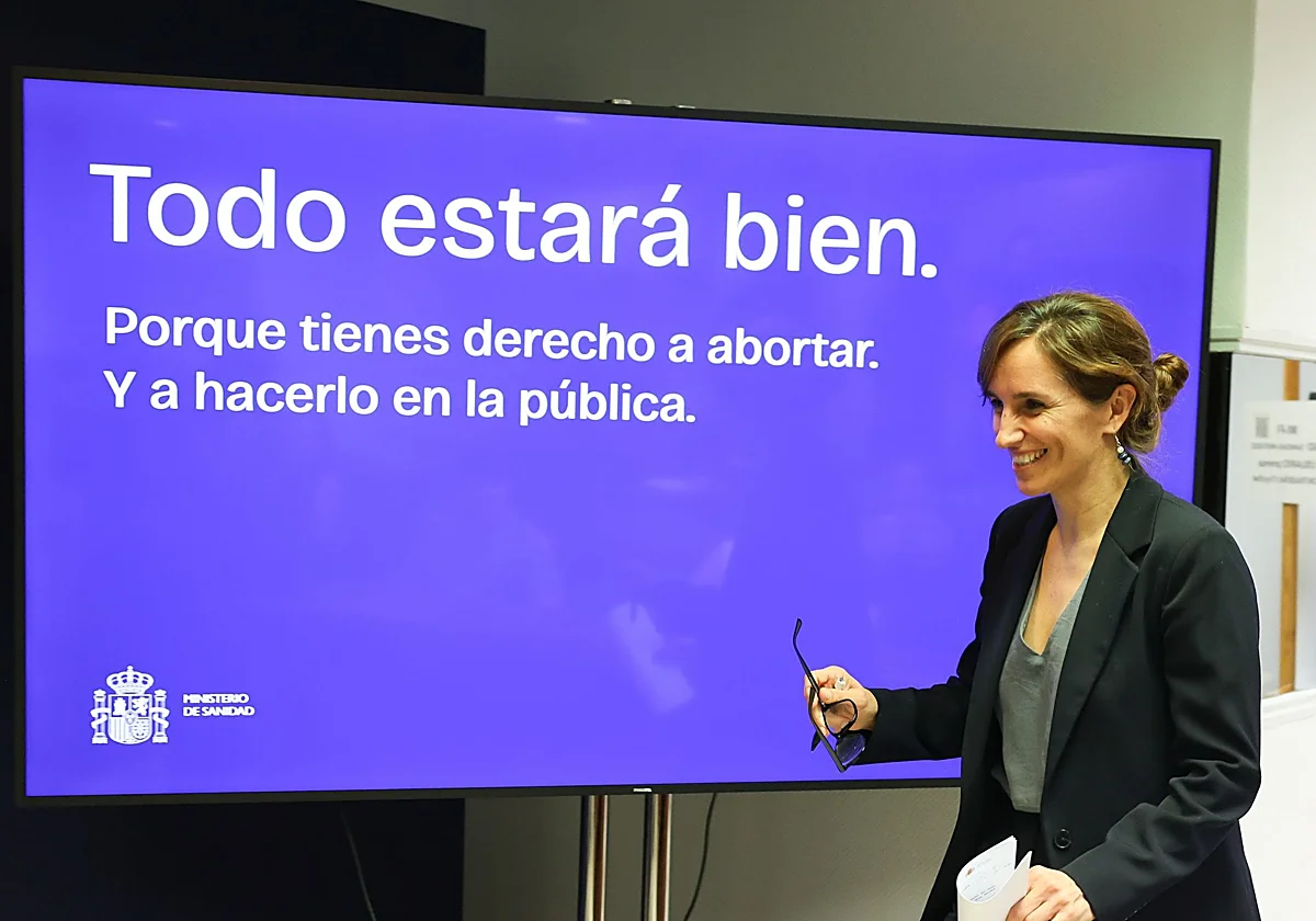 Sanidad pide a la Abogacía del Estado que obligue a Madrid a crear el registro de médicos objetores al aborto
