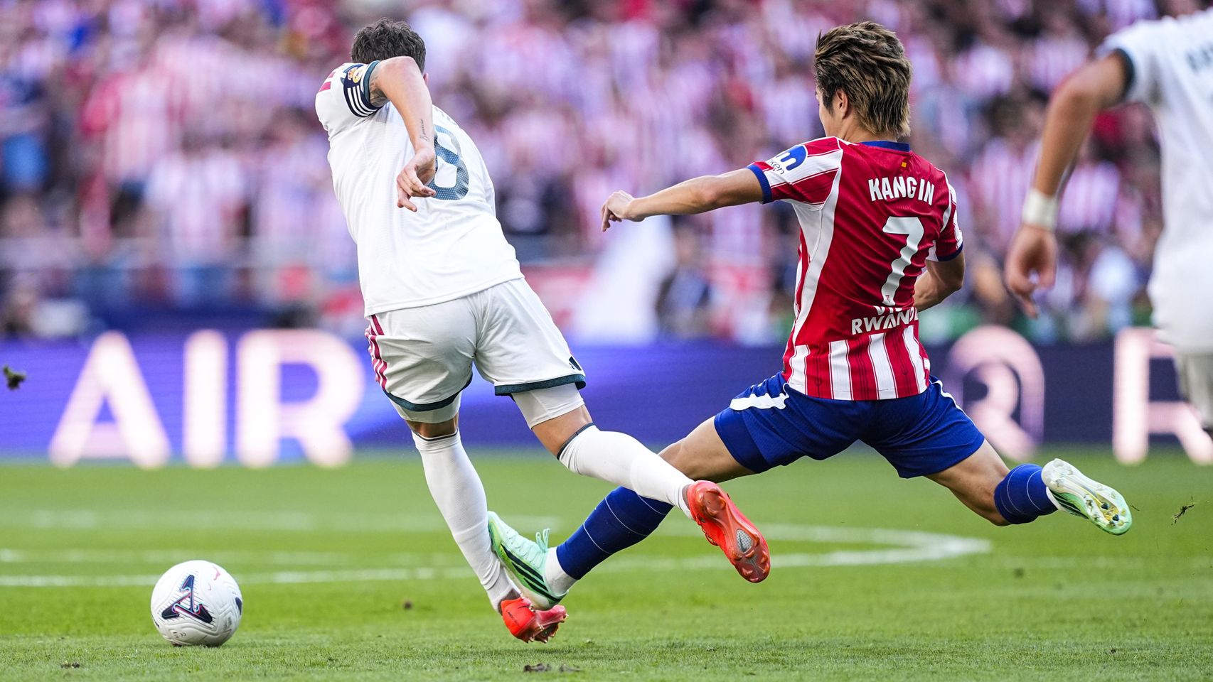 El CTA reconoce que Ortiz Arias se equivocó de forma "clara y manifiesta" al no expulsar a Kang-in Lee en el derbi
