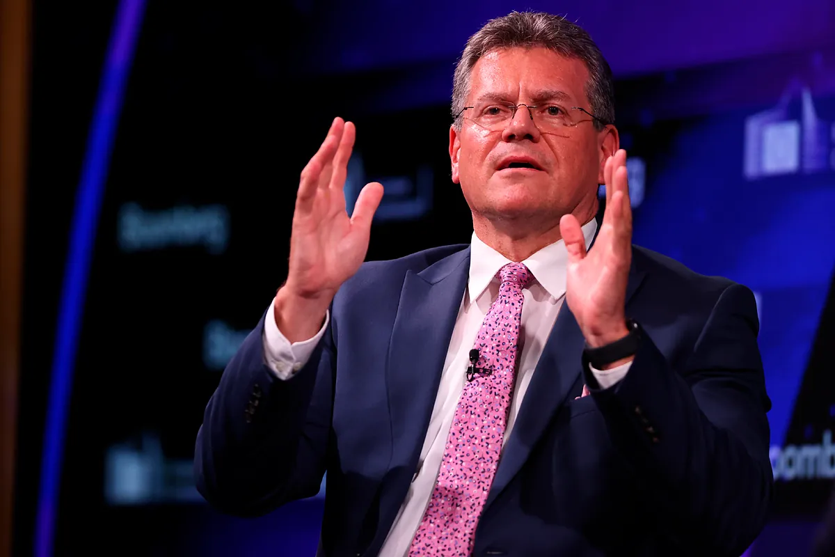 La UE acelera su diversificación comercial con un pacto con Filipinas