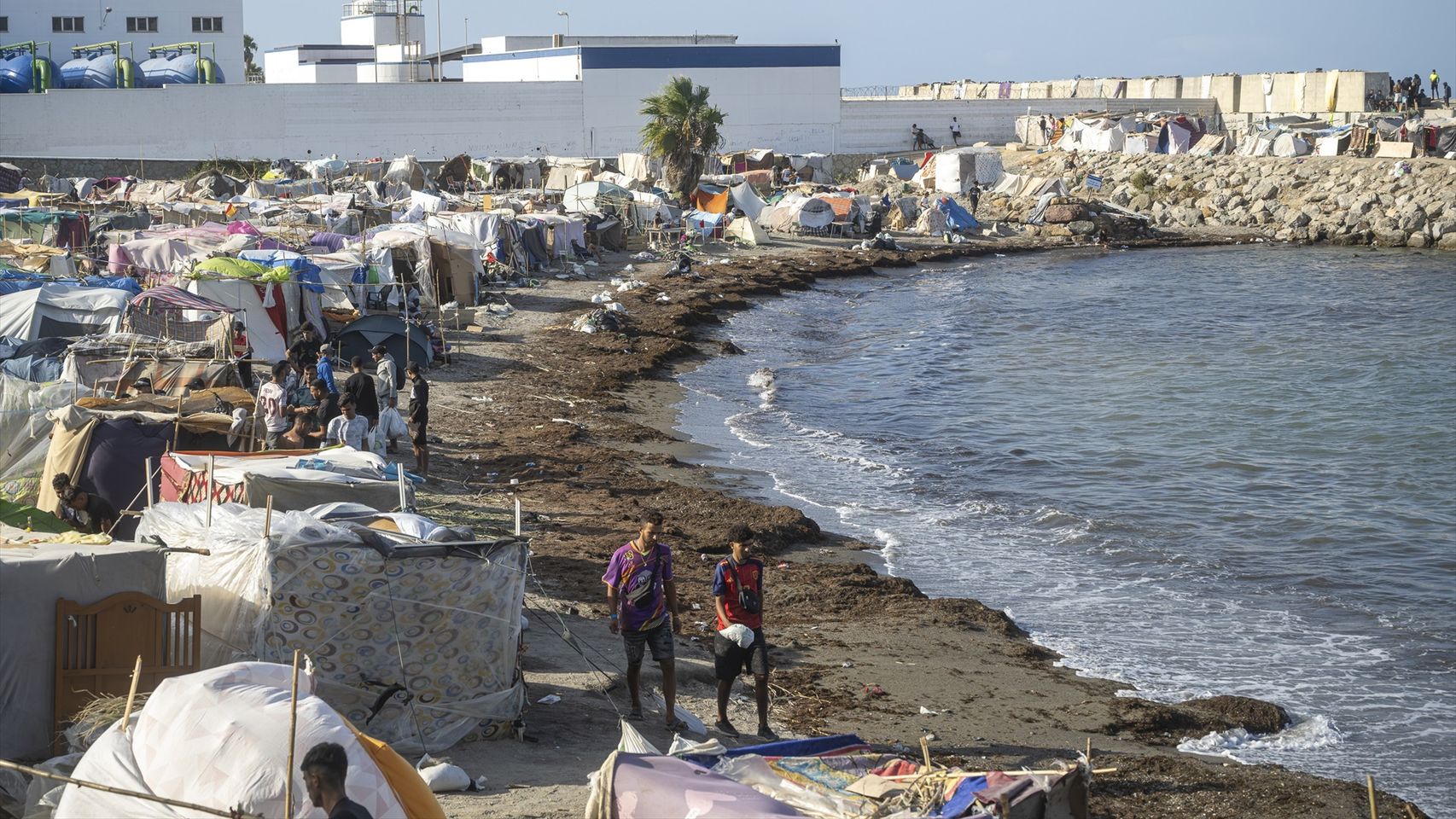 El informe 'Estratégico 2026' de Defensa también alertaba de que Marruecos instrumentaliza la migración con fines políticos