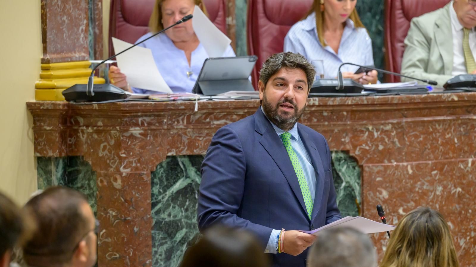 López Miras anuncia una convocatoria "histórica de ayudas" para alquilar vivienda: 16 millones para 2.300 jóvenes