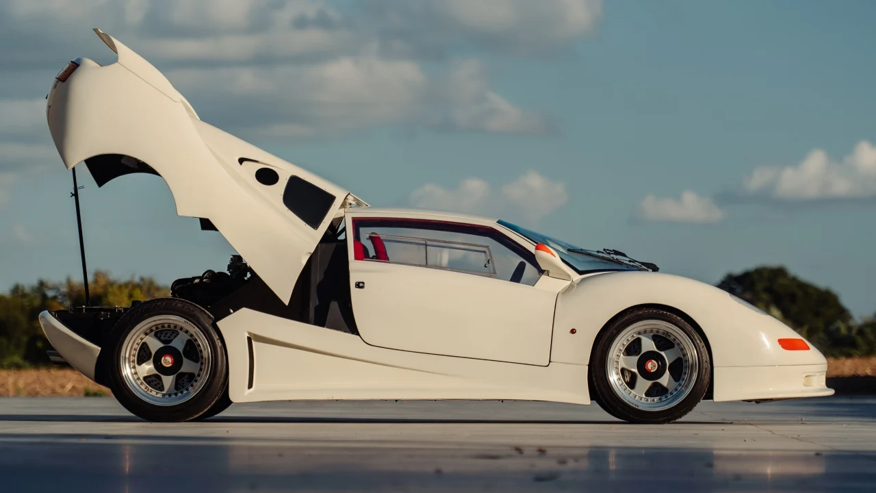 El primer supercoche de Mónaco tenía un V12 Lamborghini: uno de sus cinco especiales ejemplares busca dueño