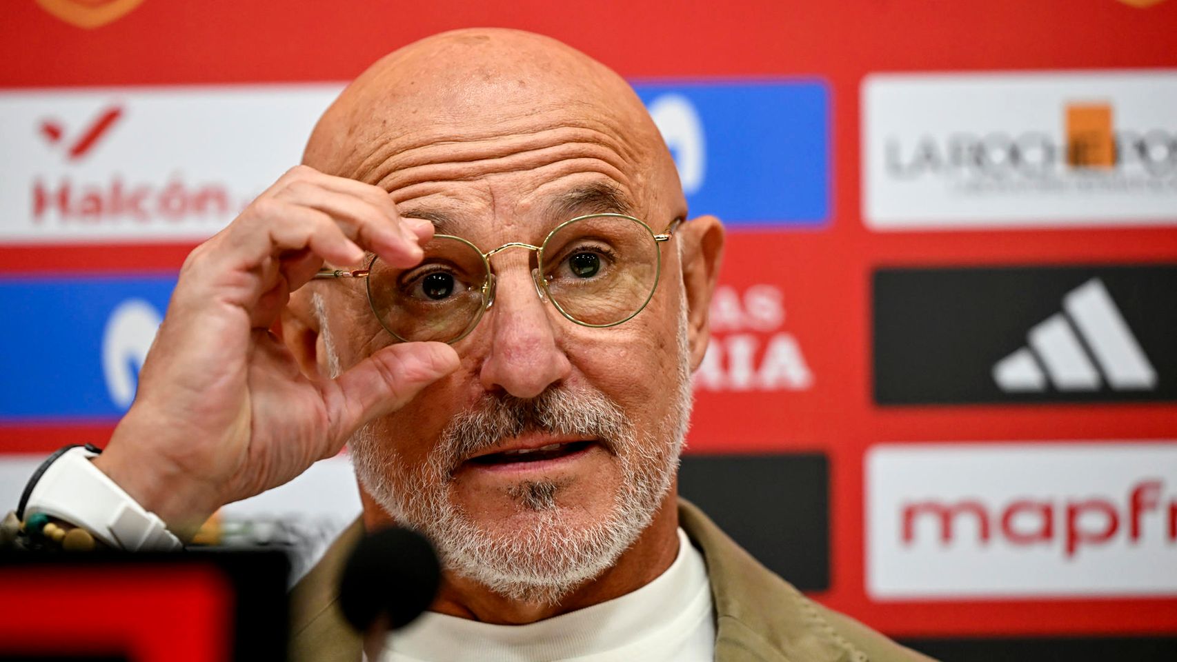 Luis de la Fuente alcanza la élite: el contrato más largo y un sueldo que sitúa al campeón entre los mejor pagados