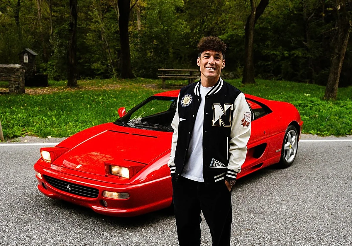 Este es el Ferrari que Aleix Espargaró ha puesto a la venta por 180.000 euros
