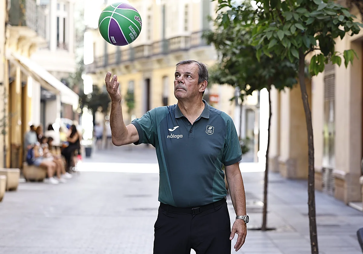 Juanma Rodríguez: «Hay que tener calma, el equipo tardará tiempo en ensamblarse»