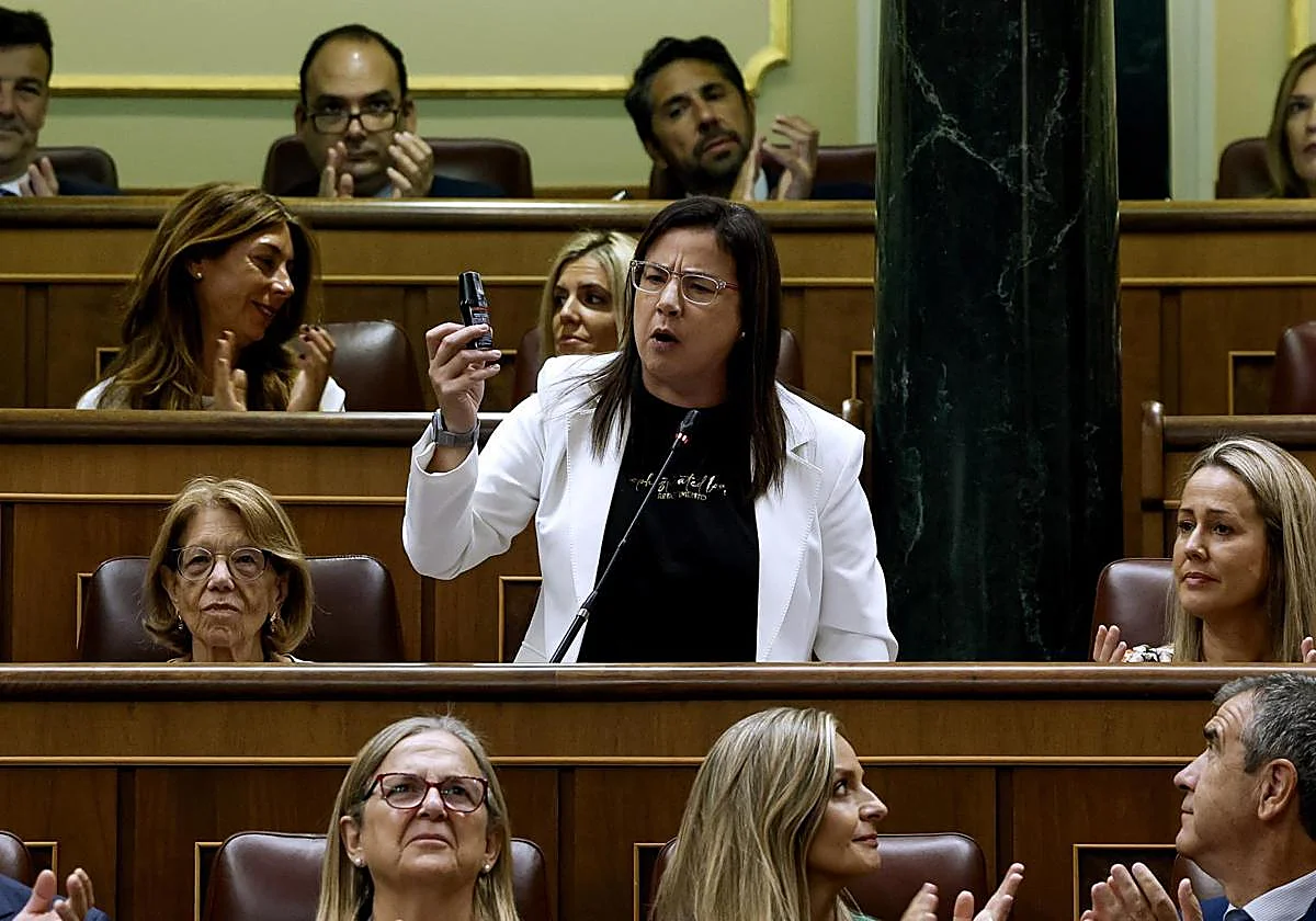 ¿Sabe el loro hablar?