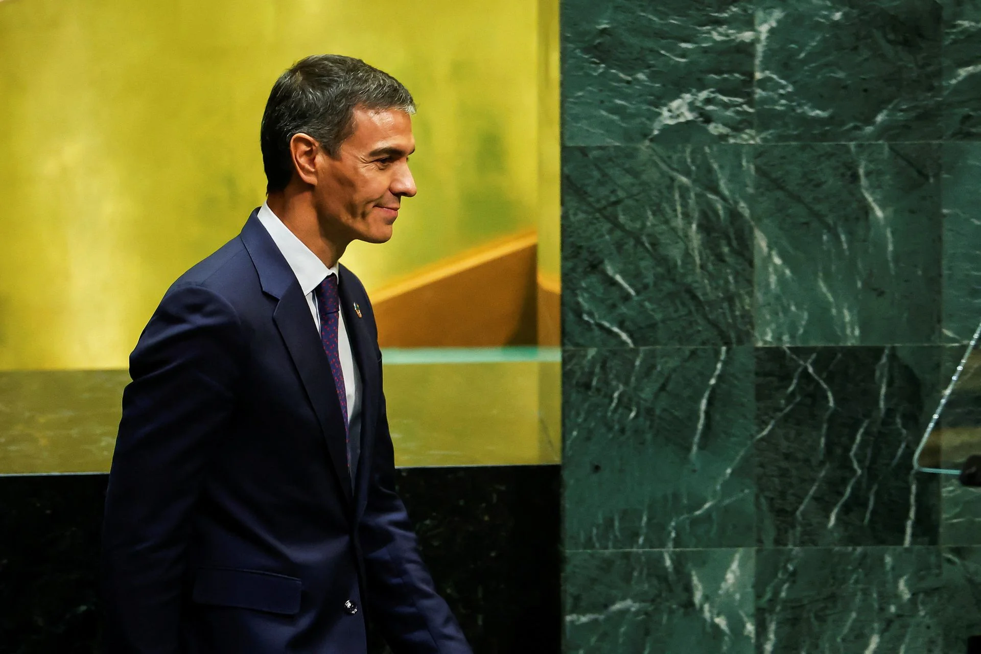 Sánchez en Harvard: Tecnoligarcas, Begoña Gómez y el chantaje de Marruecos