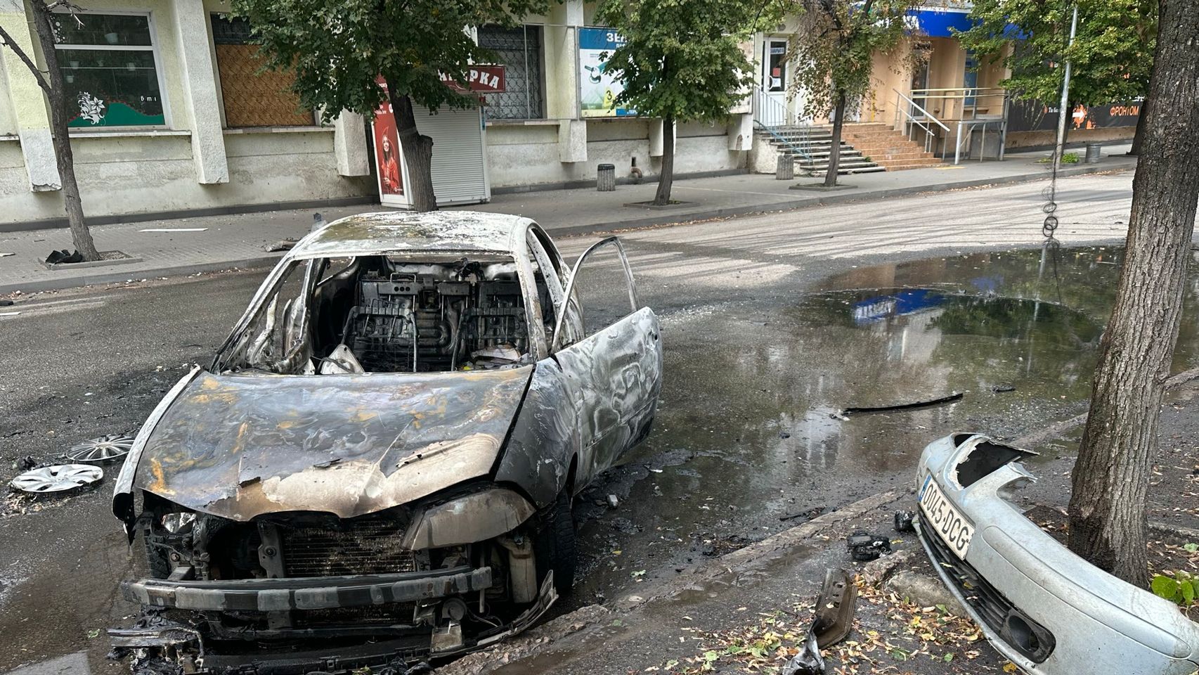 Un fotoperiodista español sufre el ataque de un dron ruso en Ucrania: sus cámaras y su coche acaban calcinados