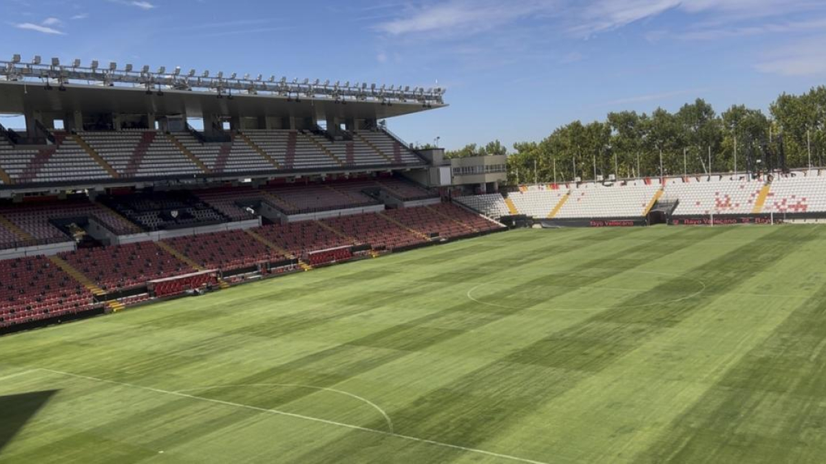 El objetivo es que el Rayo juegue "en un campo a su altura", según la Comunidad de Madrid