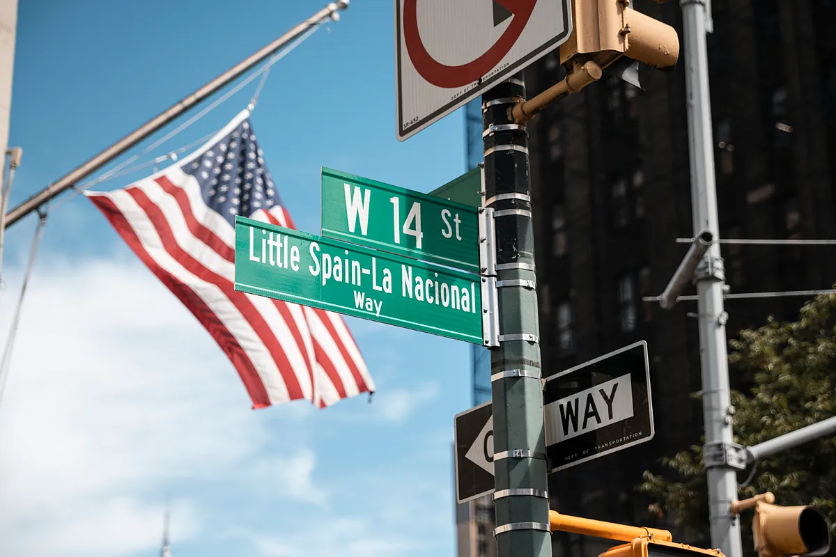 Nueva York rebautiza la Calle 14 como 'Little Spain'