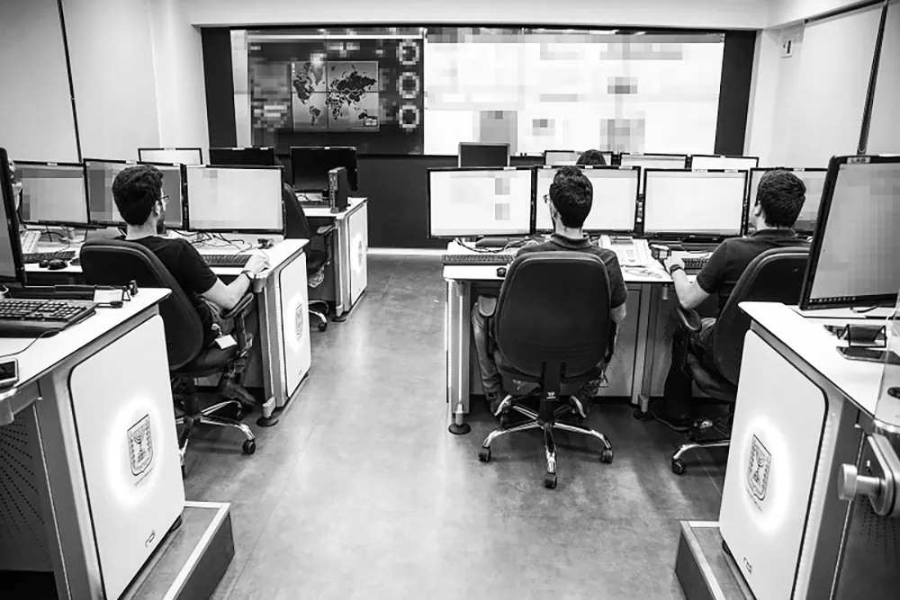 Stuxnet: la ciberarma que dinamitó la industria global