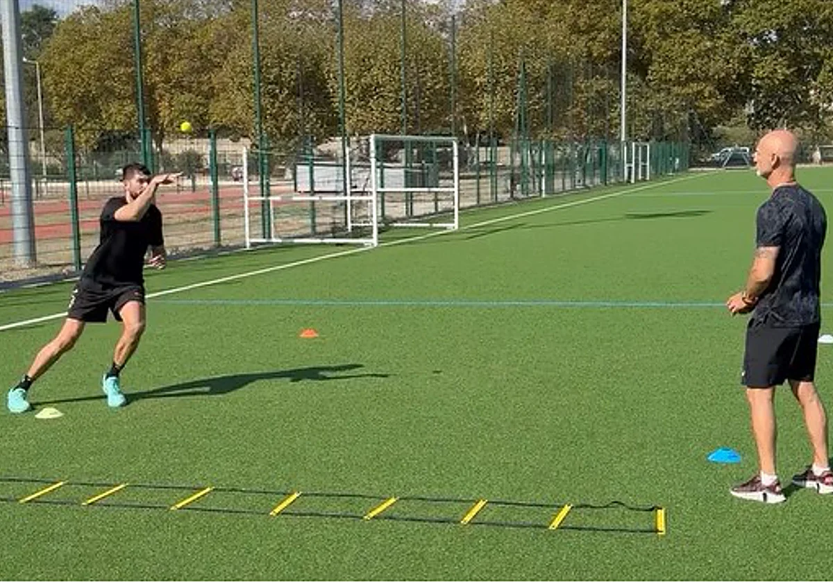 Killian Tillie muestra sus progresos