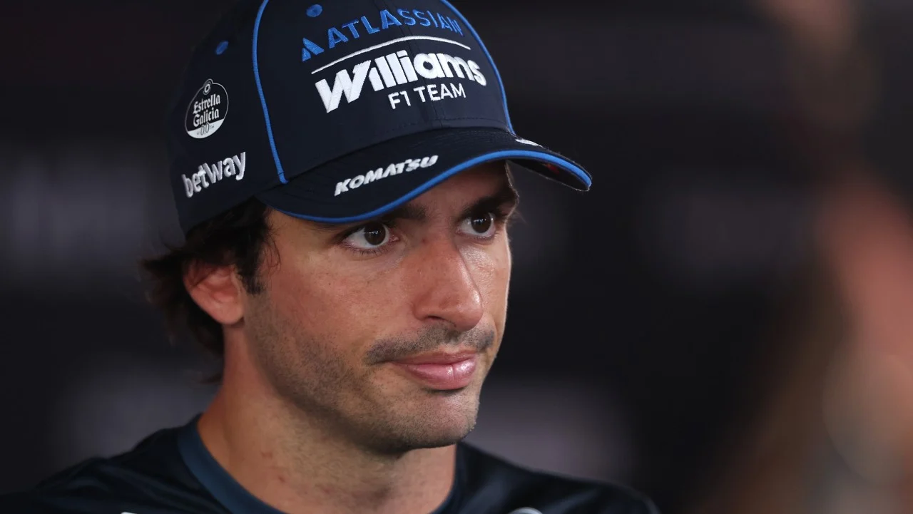 Sainz deja claro que Williams está lejos pese a puntuar en Bakú: «Hemos mejorado, pero es muy poco»