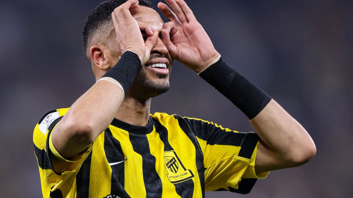 El Fenerbahçe, obligado a pagar tres millones al Sevilla por En-Nesyri