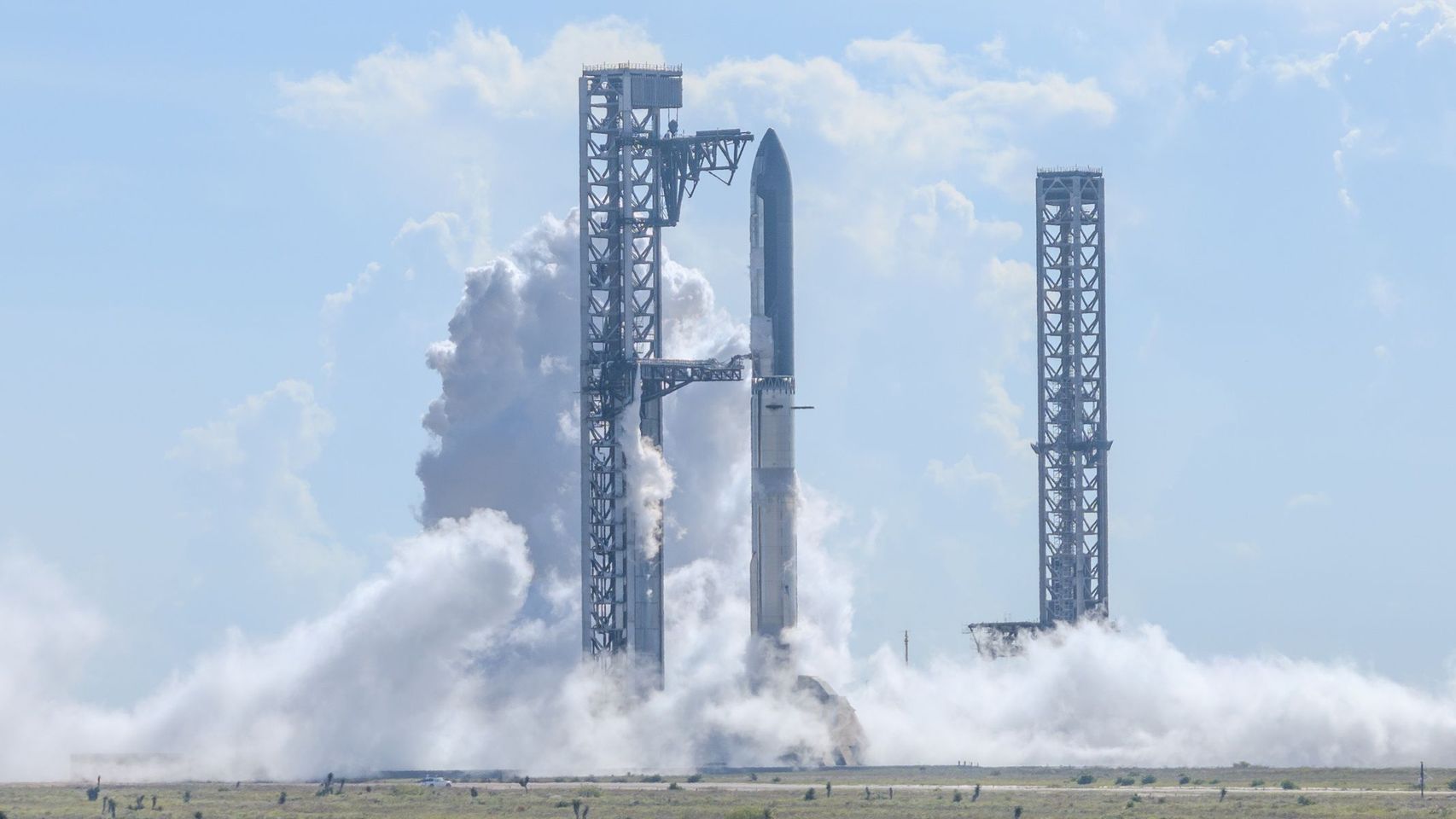 Elon Musk lanza hoy Starship a la órbita terrestre por primera vez: las 10 horas de vuelo del gigantesco cohete de SpaceX