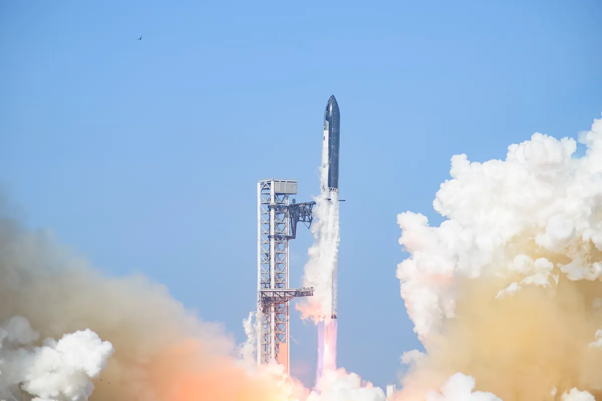 SpaceX pone en órbita terrestre Starship, la nave con la que Elon Musk quiere ir a Marte