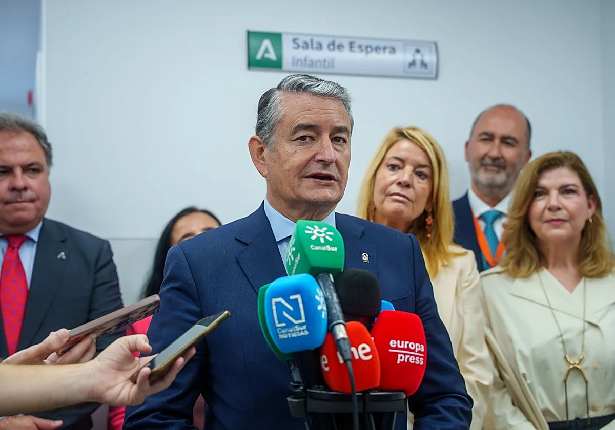 Sanidad vacunará en Málaga sin cita contra la gripe todos los miércoles entre el 11 de noviembre y el 16 de diciembre