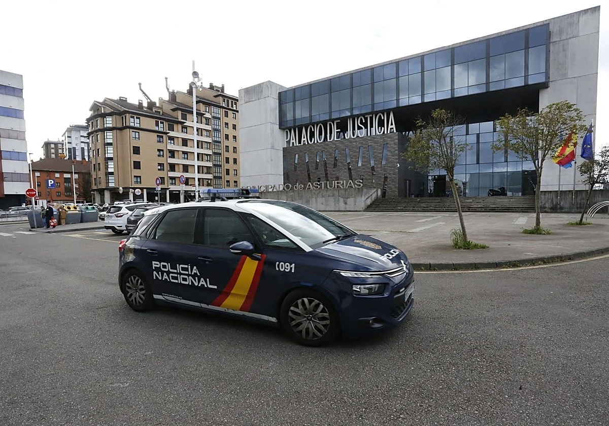 Diez años de cárcel por drogar y violar durante cinco días a una menor en Gijón