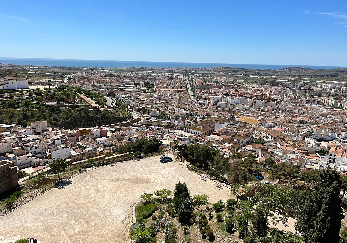 Impulsan una plataforma vecinal contra la nueva tasa de basura de Vélez-Málaga