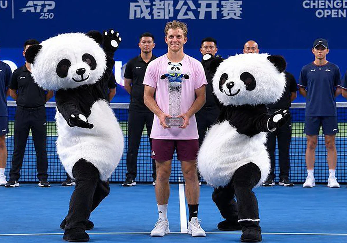 Davidovich se corona en Chengdu, en su mejor actuación en una final