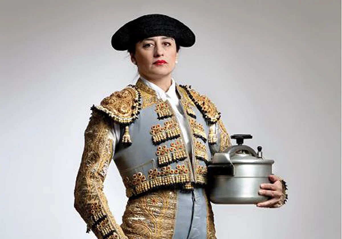 Pilar Albarracín, látigo de la España cañí, merece el Nacional de Artes Plásticas