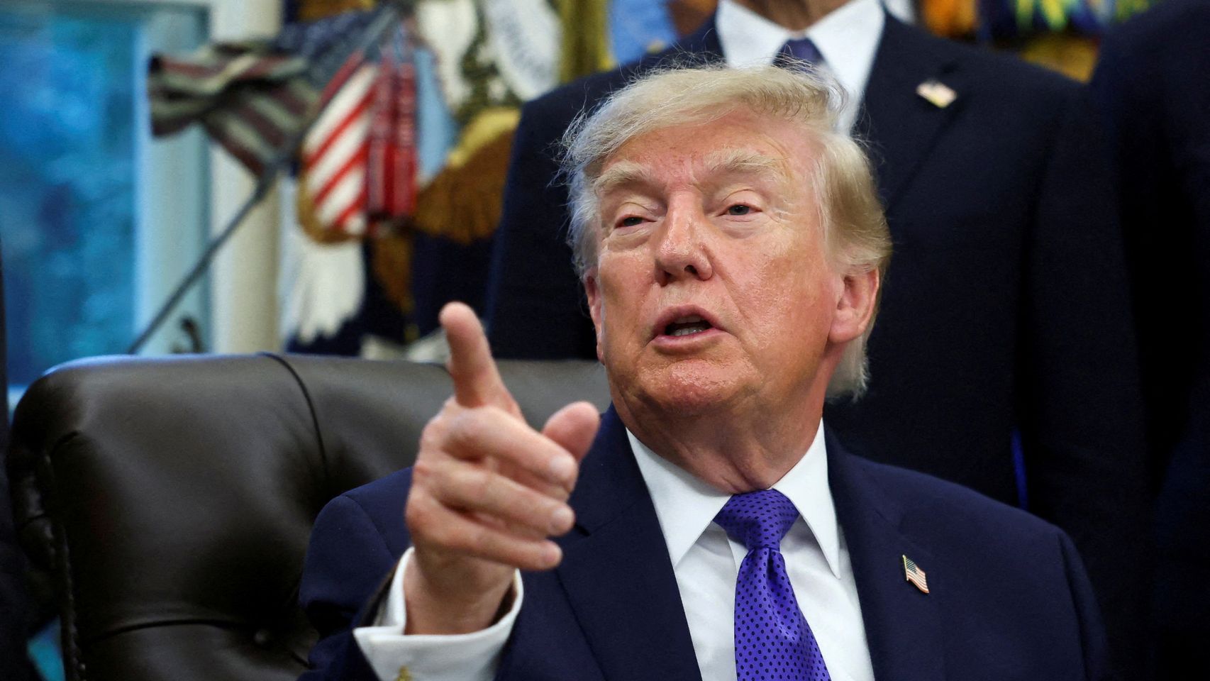 Trump ataca a Burnham por su gestión del intento de atentado en Fairford: EEUU culpa a Irán pero Reino Unido duda