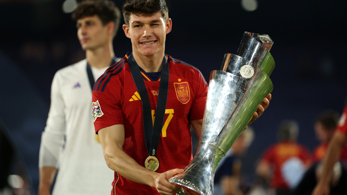 Fran García sustituye a Grimaldo en la Selección