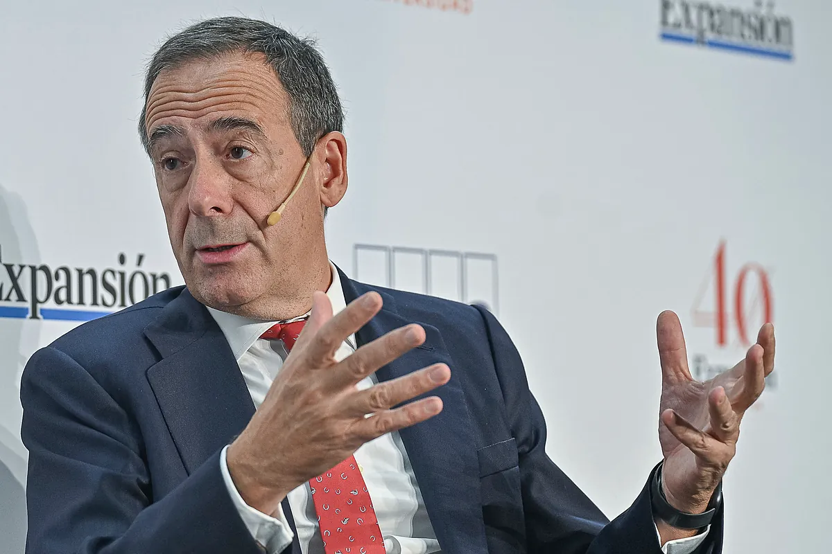 CaixaBank ficha a Morgan Stanley para que analice la compra de Cetelem