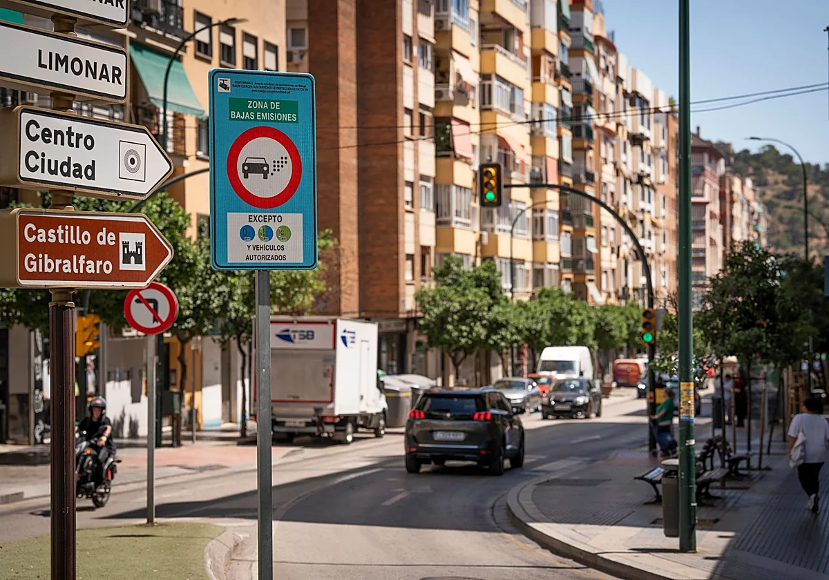Las Bajas Emisiones de Málaga suman 46.000 multas en ocho meses en plena incertidumbre legal