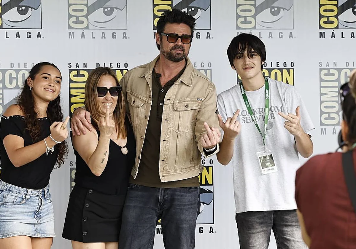 Desde las 6 de la mañana para una foto con Karl Urban, la primera gran estrella de San Diego Comic-Con Málaga