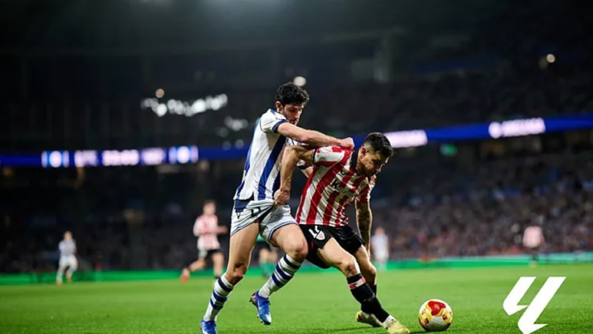 La Real recibirá mañana al Athletic en Anoeta con hasta 11 bajas