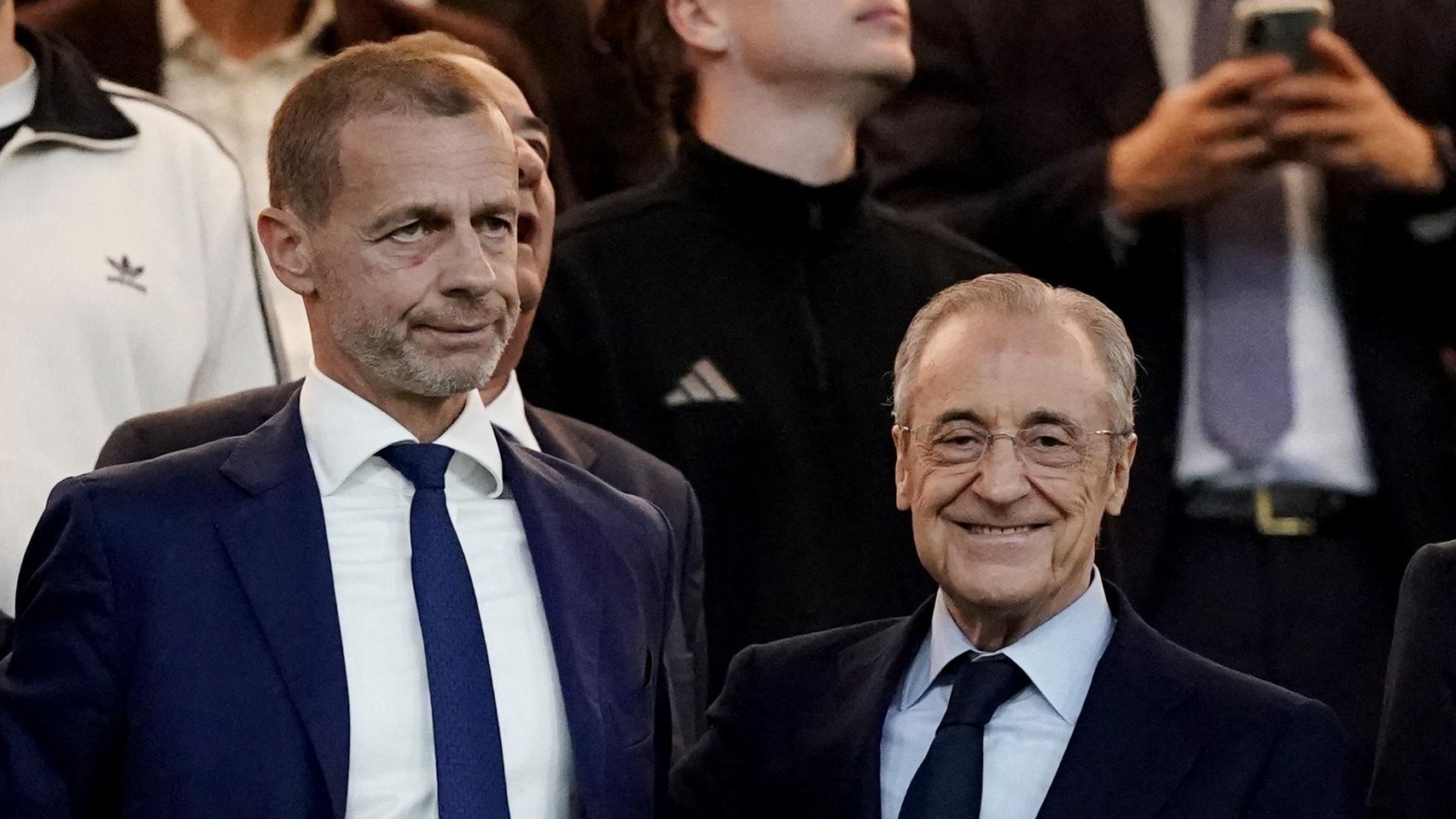 La UEFA reactiva el expediente al FC Barcelona por el 'caso Negreira' tras la denuncia del Real Madrid