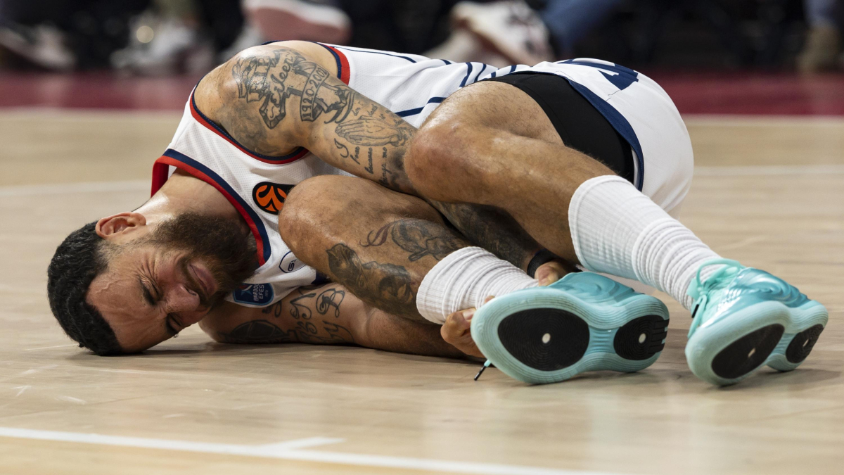 Mike James se rompe el tendón de Aquiles