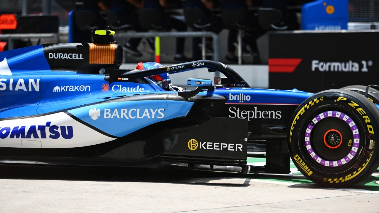 Sainz vislumbra el peor escenario posible por dos razones principales: «No benefician a nuestro coche»
