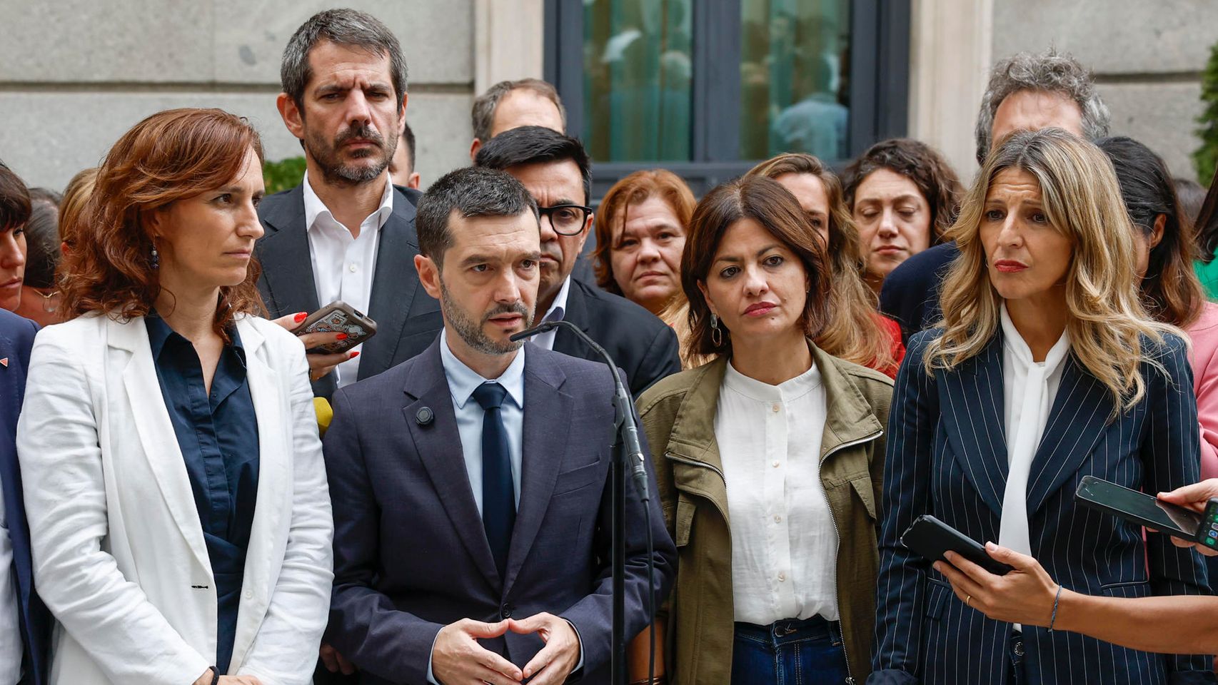 El nuevo Sumar acelera la elección de su candidato: irrumpe Mónica García junto a Bustinduy y la "dispuesta" Colau