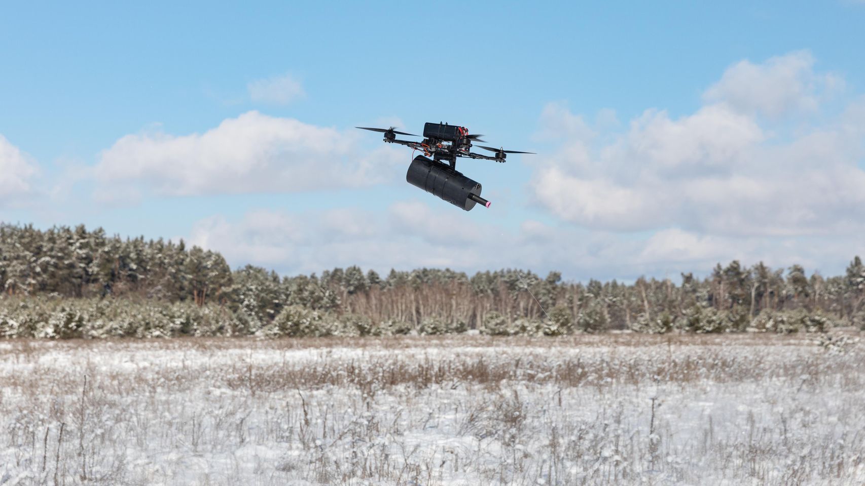 El aeropuerto de Vilna cierra temporalmente su espacio aéreo por la posible presencia de un dron no identificado
