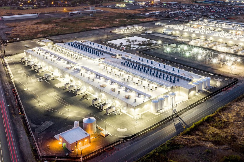 "Es de justicia". El Burgo de Ebro y Villanueva de Gállego se plantan por los centros de datos de Amazon y cómo tributan