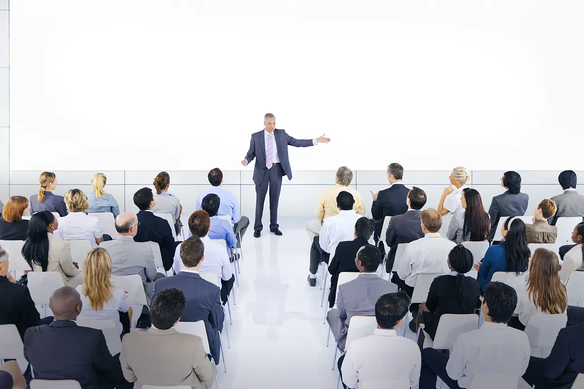 Los accionistas castigan las políticas de remuneración