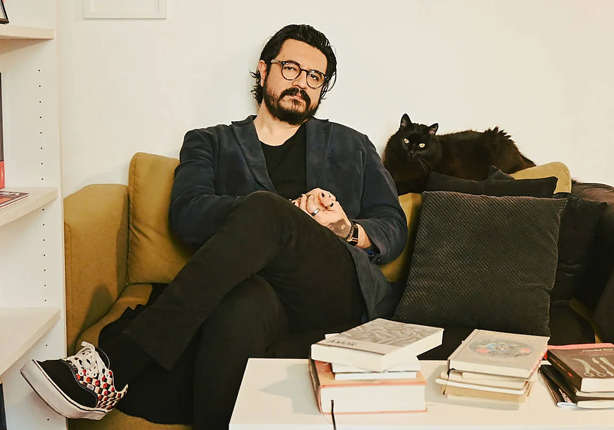 Eduardo Ruiz Sosa retrata la migración y la memoria en su nueva novela, 'El paisaje es un grito'