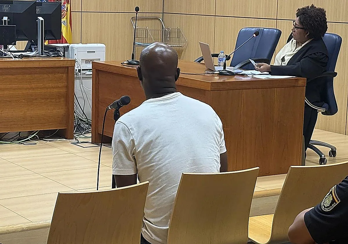 Un violador le da latigazos a su víctima con un cable tras sufrir un gatillazo