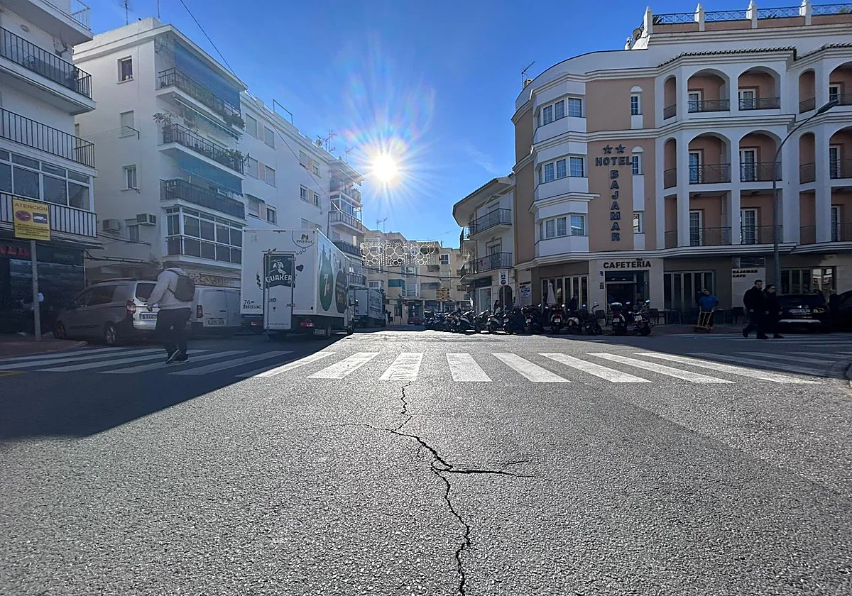 Nerja aprueba un plan de asfaltado de 385.000 euros con fondos europeos